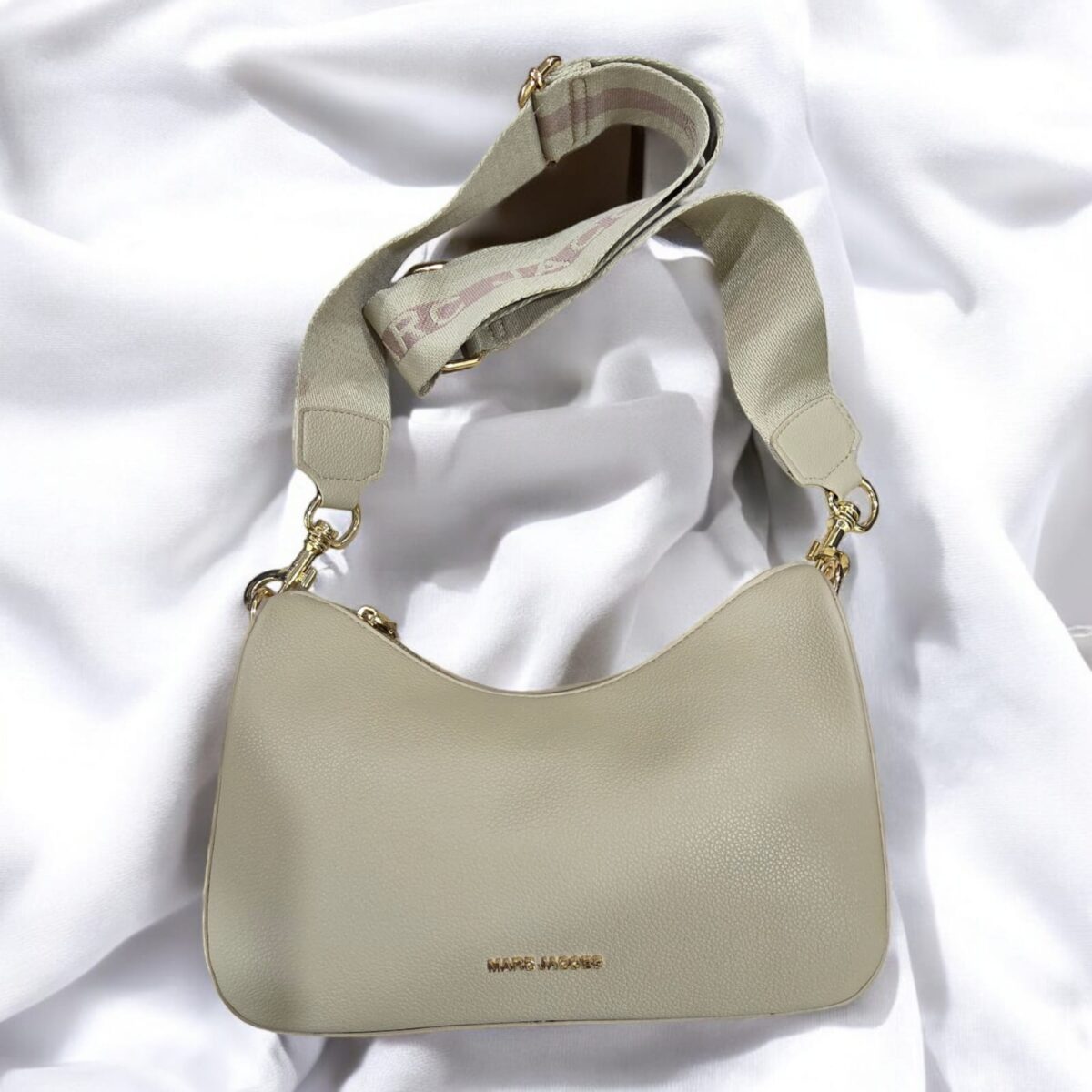 Marc-Jacobs-Hand-bag-Olive.jpg