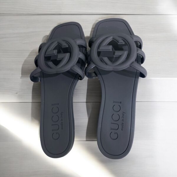 Gucci Women's G Slide Sandals -Black